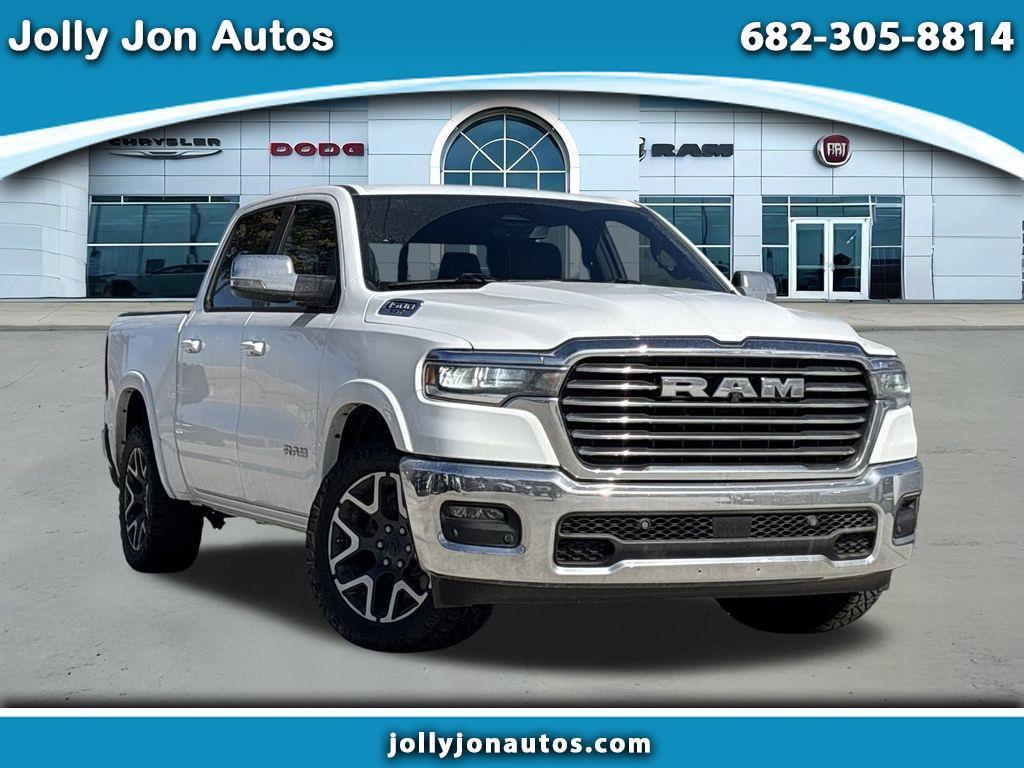 RAM 1500 Laramie Crew Cab SWB 4WD 2025