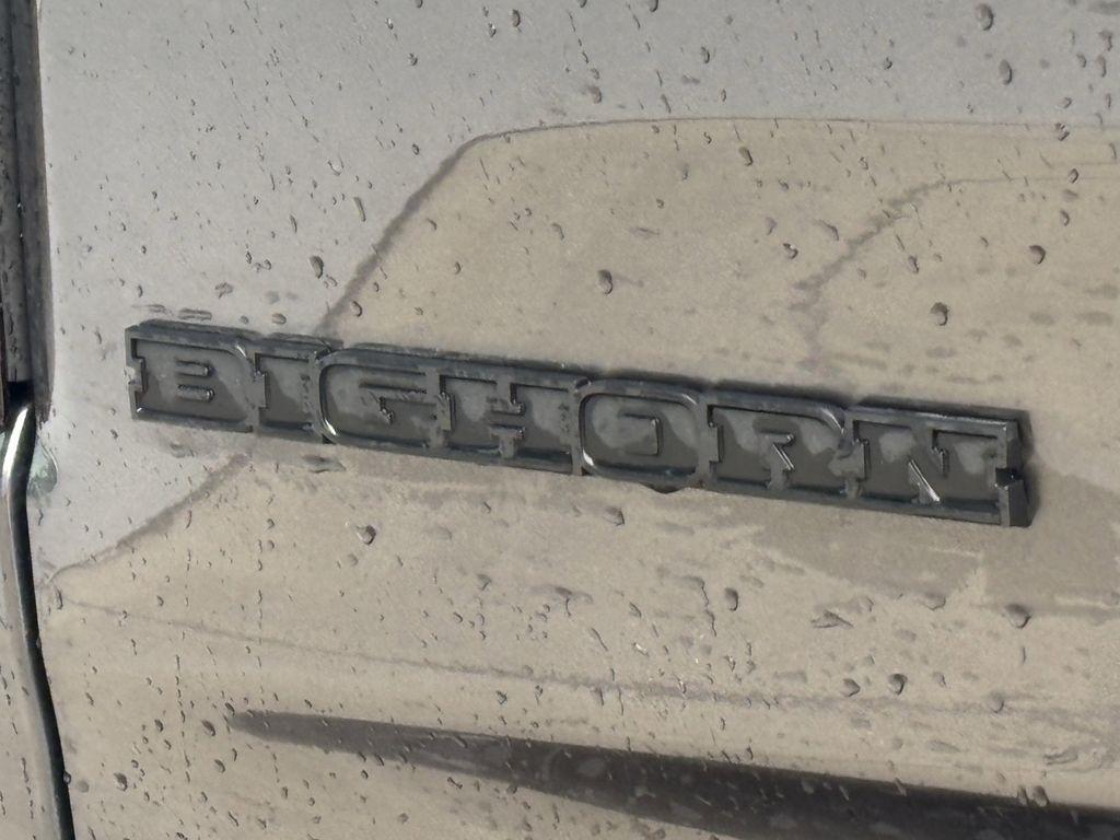 RAM 1500 Big Horn Crew Cab SWB 4WD 2026