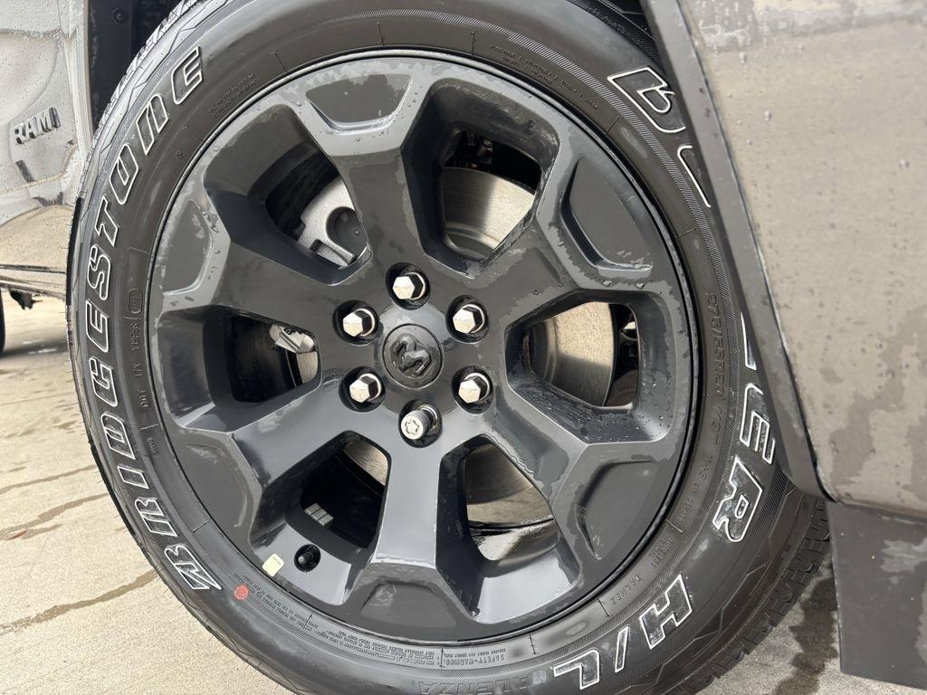 RAM 1500 Big Horn Crew Cab SWB 4WD 2026