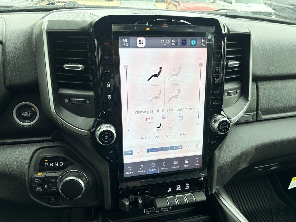 RAM 1500 Big Horn Crew Cab SWB 4WD 2026