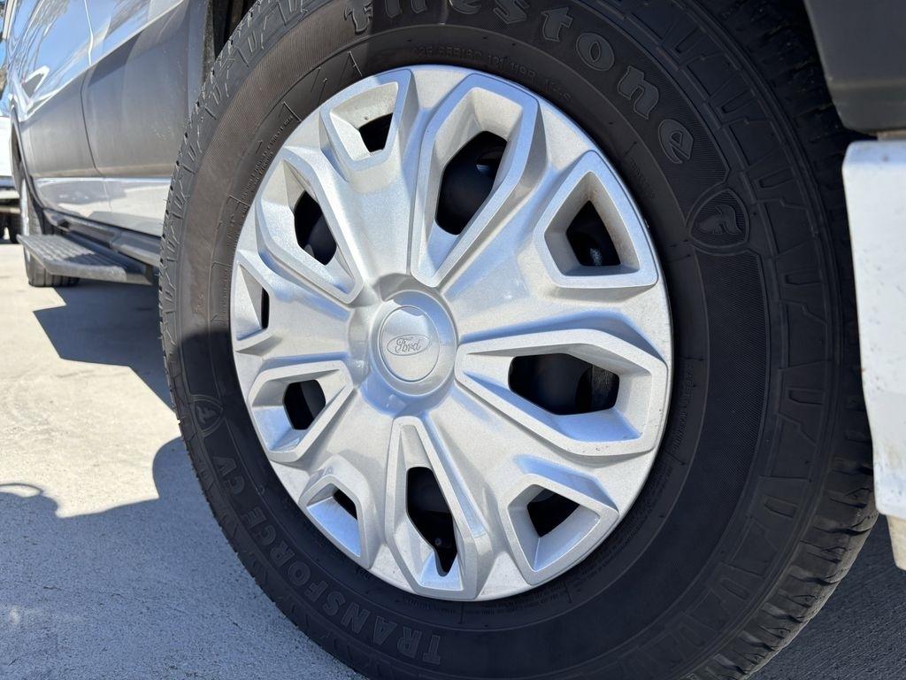 Ford Transit 350 Wagon Low Roof XLT w/Sliding Pass. 148-in. WB 2023