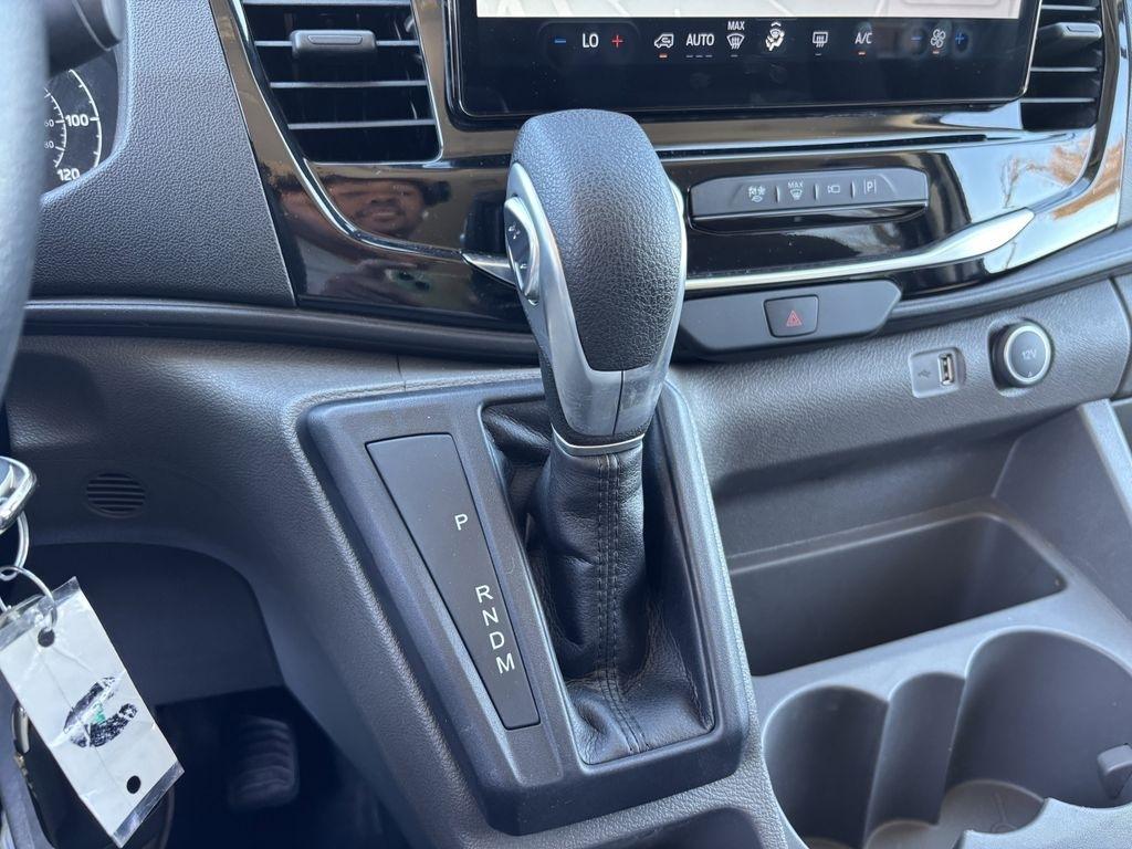 Ford Transit 350 Wagon Low Roof XLT w/Sliding Pass. 148-in. WB 2023