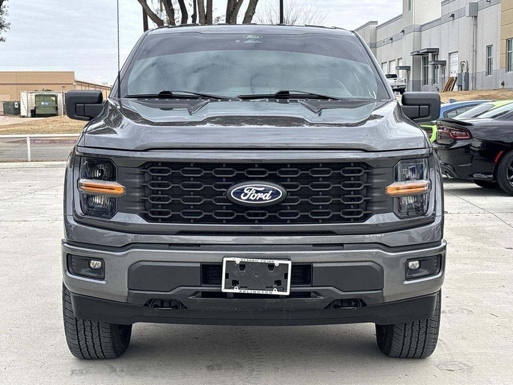 Ford F-150 STX SuperCrew 4WD 2024