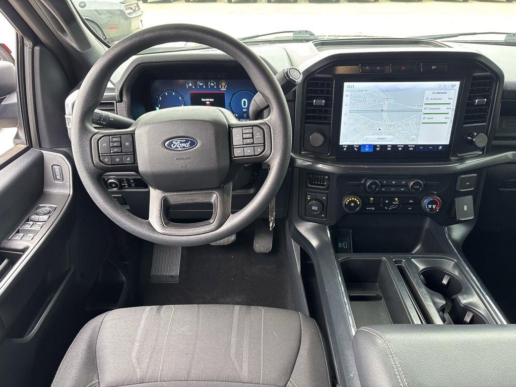 Ford F-150 STX SuperCrew 4WD 2024