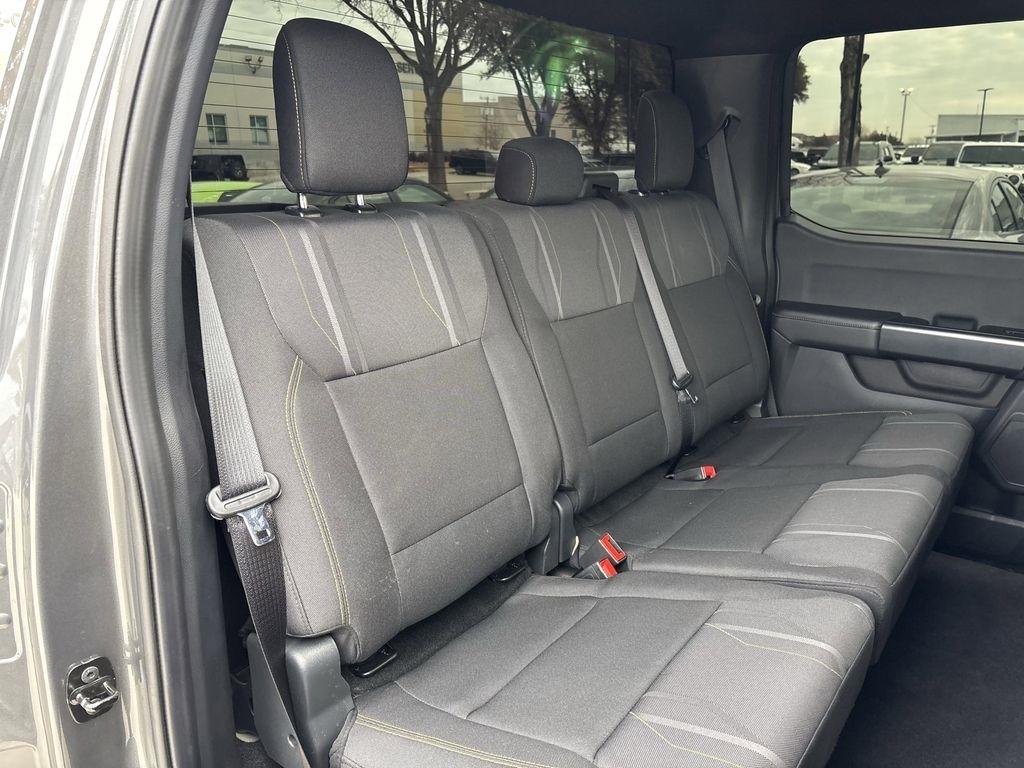 Ford F-150 STX SuperCrew 4WD 2024