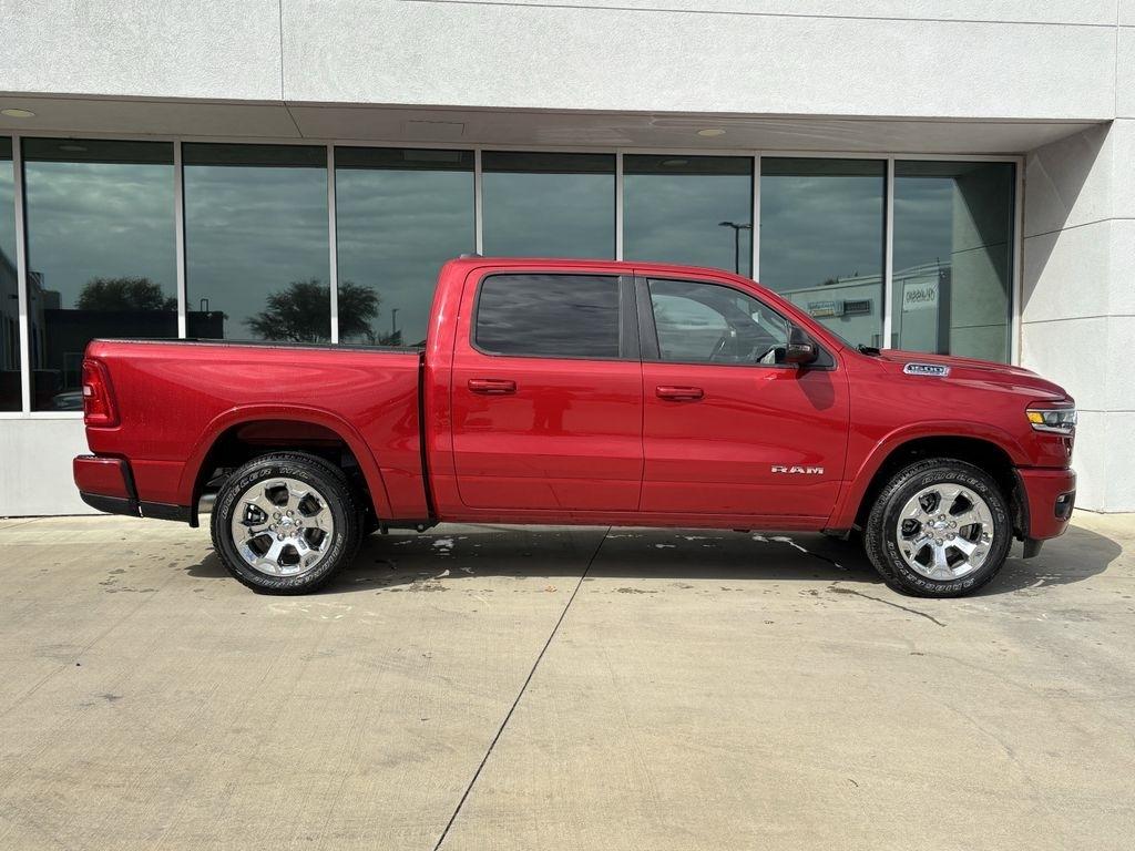 RAM 1500 Lone Star Crew Cab SB 2WD 2026
