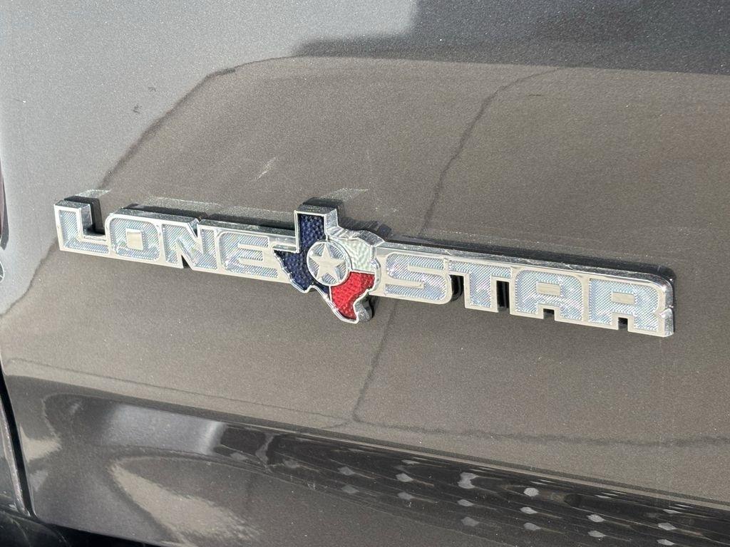 RAM 1500 Lone Star Crew Cab SB 2WD 2026