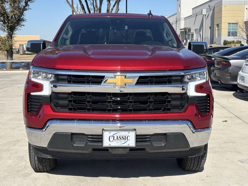 Chevrolet Silverado 1500 LT Crew Cab 2WD 2024