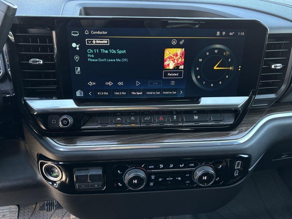 Chevrolet Silverado 1500 LT Crew Cab 2WD 2024