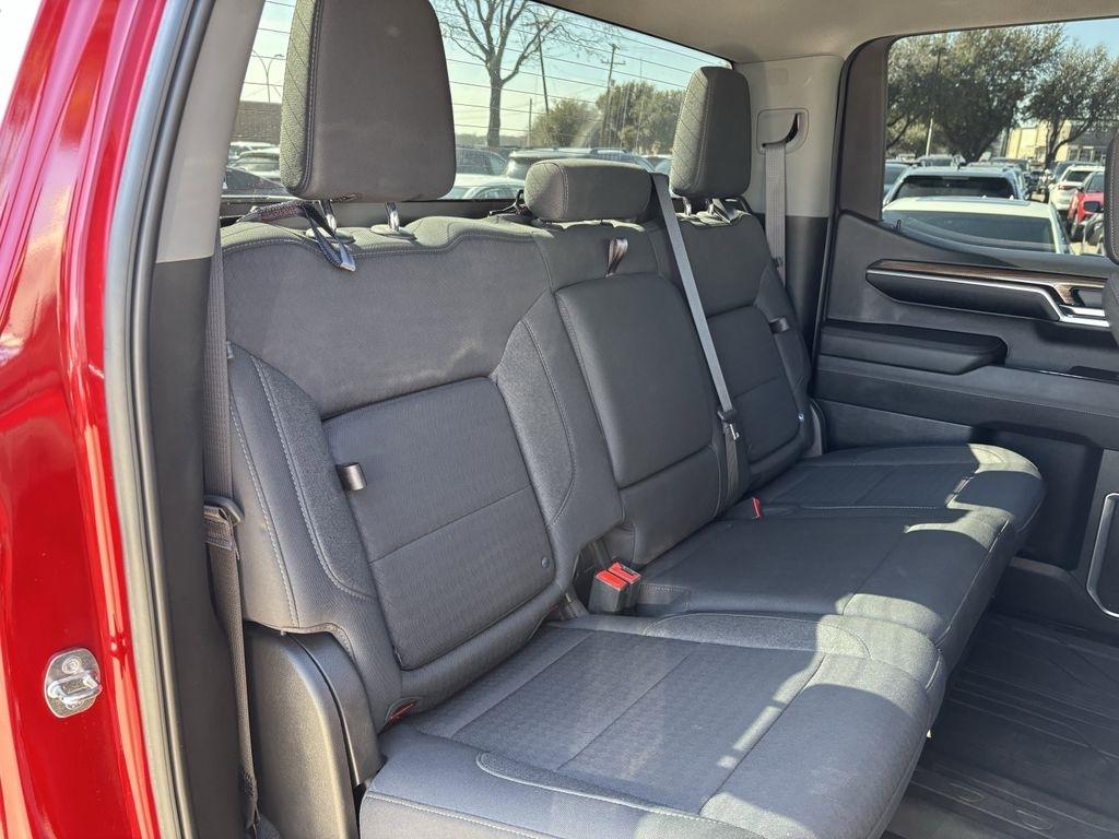 Chevrolet Silverado 1500 LT Crew Cab 2WD 2024