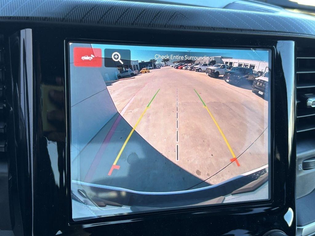 RAM 1500 Tradesman Crew Cab SWB 4WD 2026