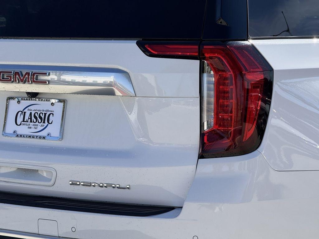 GMC Yukon Denali 2WD 2024