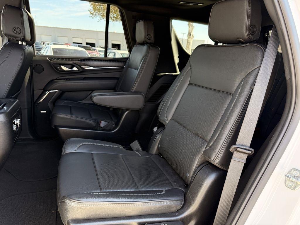 GMC Yukon Denali 2WD 2024