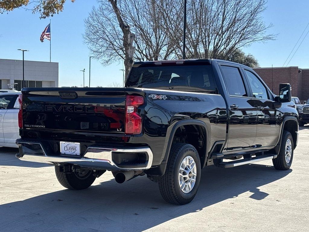 Chevrolet Silverado 2500HD LT Crew Cab Long Box 4WD 2025
