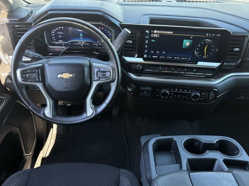 Chevrolet Silverado 2500HD LT Crew Cab Long Box 4WD 2025