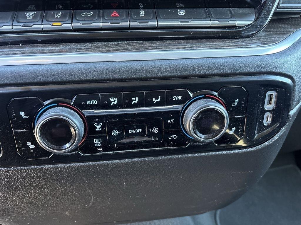 Chevrolet Silverado 2500HD LT Crew Cab Long Box 4WD 2025