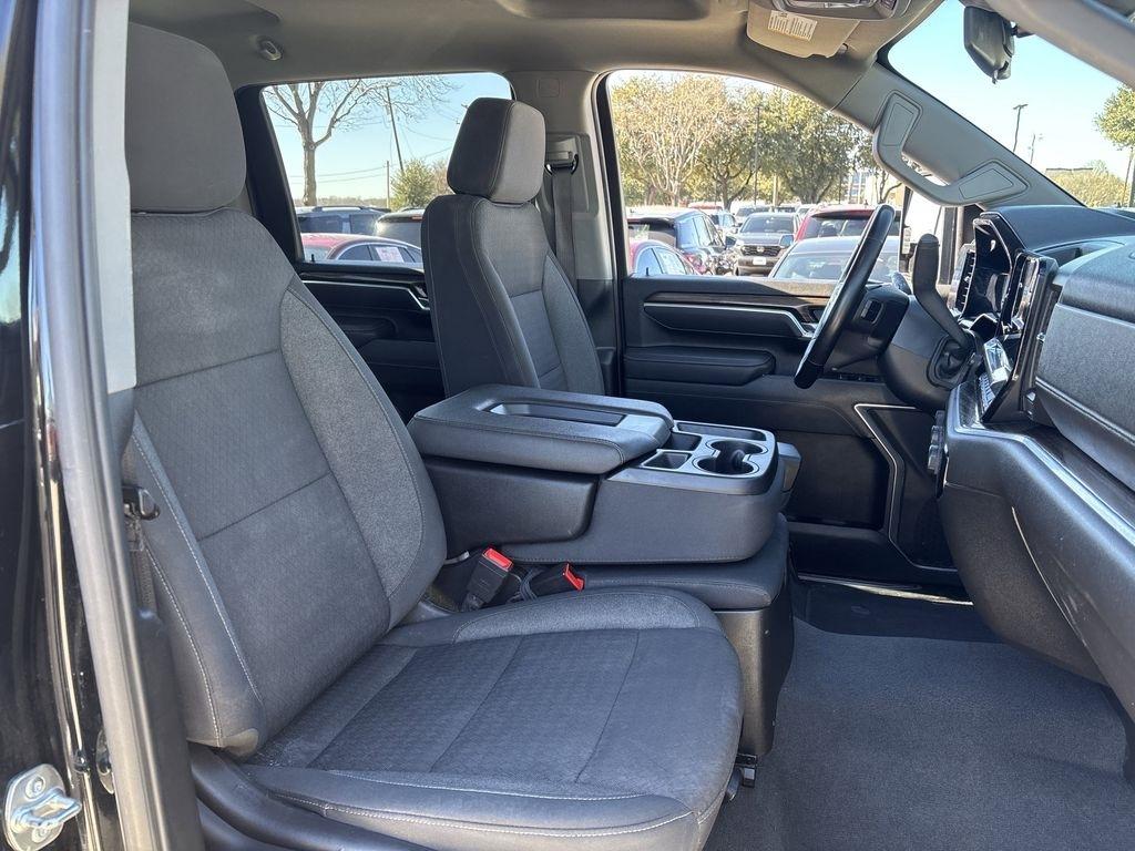 Chevrolet Silverado 2500HD LT Crew Cab Long Box 4WD 2025