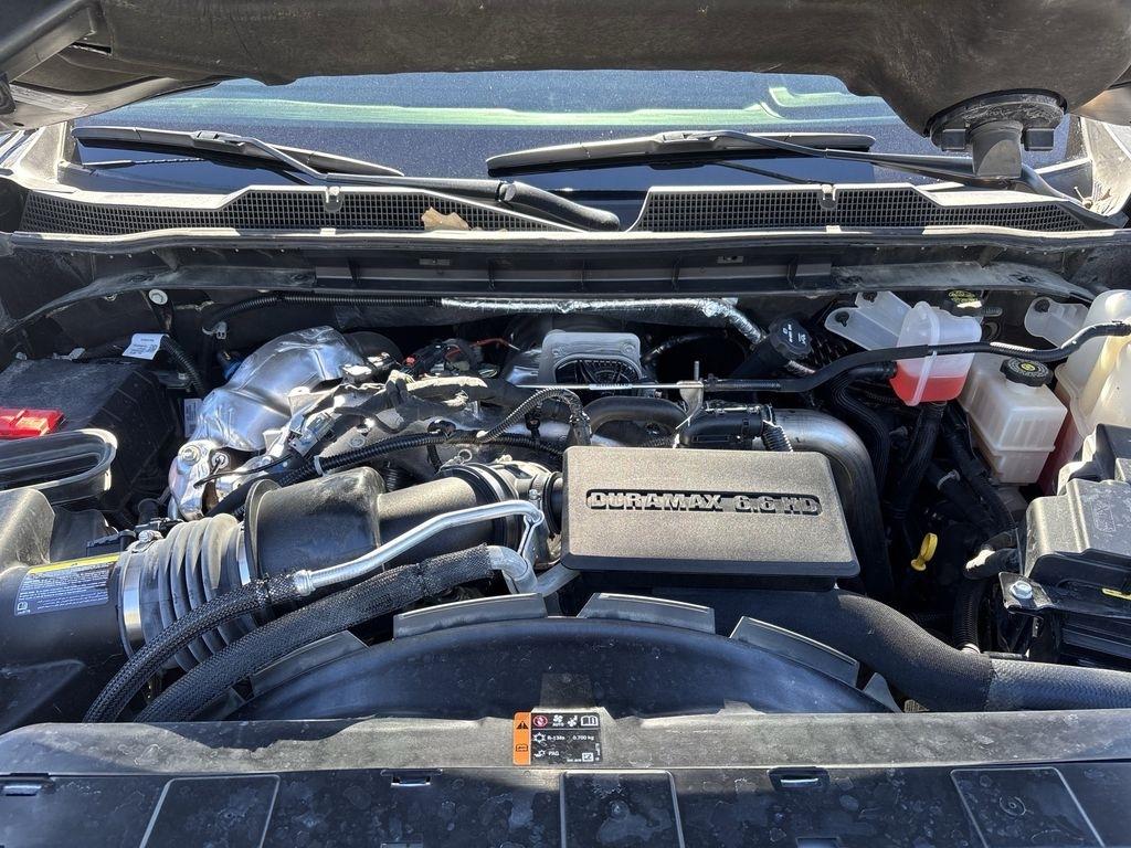 Chevrolet Silverado 2500HD LT Crew Cab Long Box 4WD 2025
