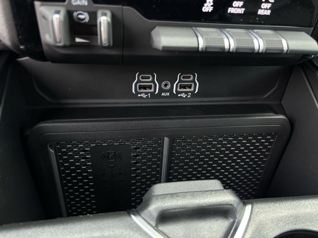 RAM 1500 Laramie Crew Cab SWB 4WD 2026