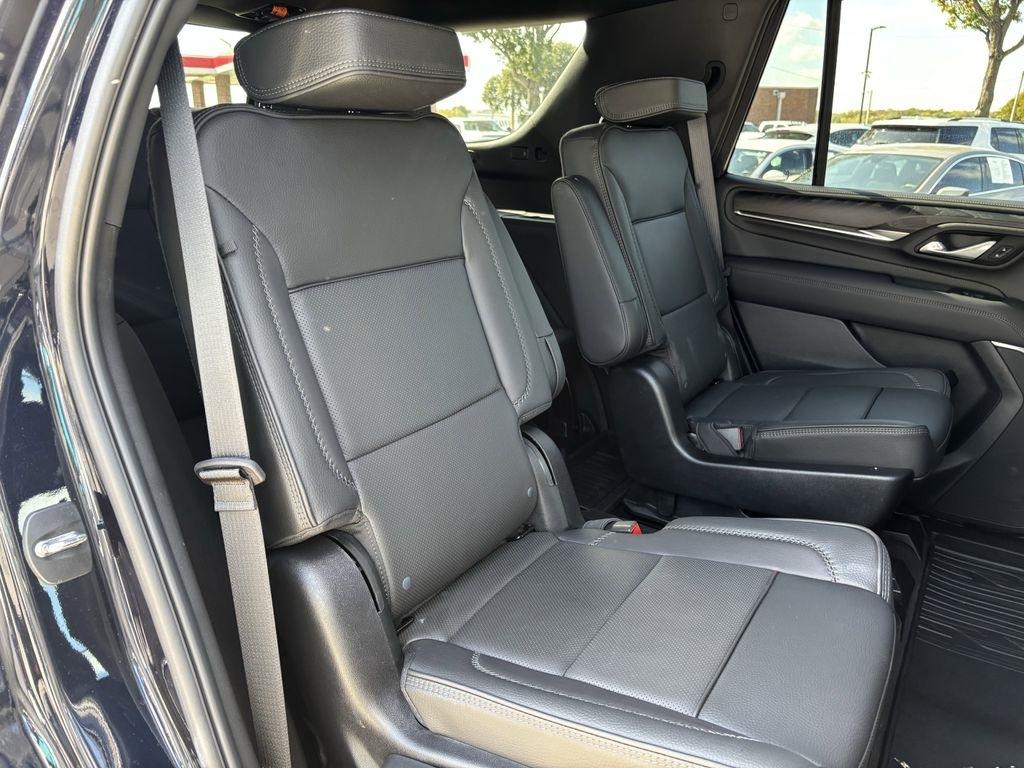 GMC Yukon Denali 4WD 2024