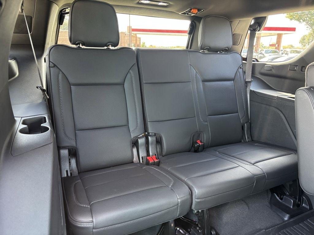 GMC Yukon Denali 4WD 2024