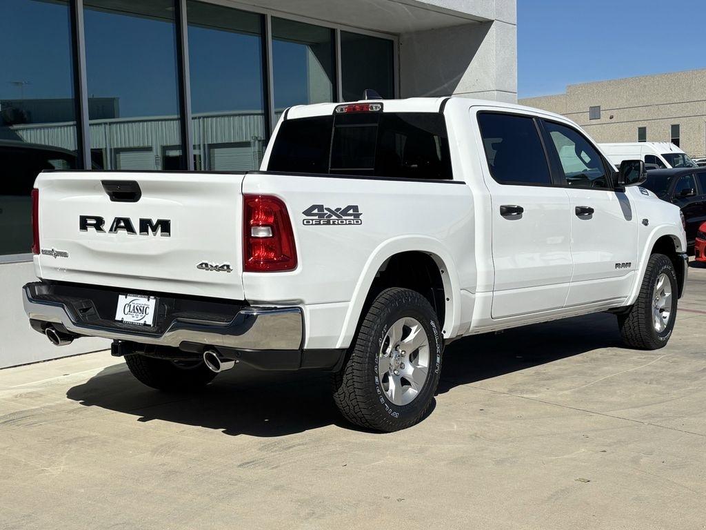 RAM 1500 Big Horn Crew Cab SWB 4WD 2026