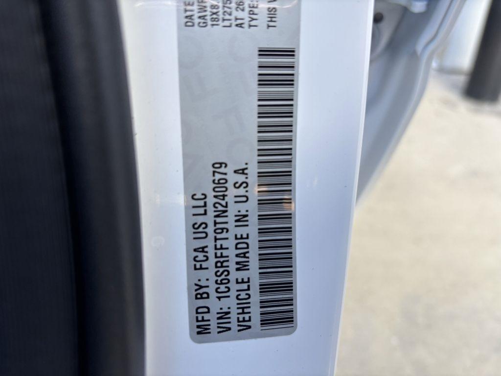 RAM 1500 Big Horn Crew Cab SWB 4WD 2026