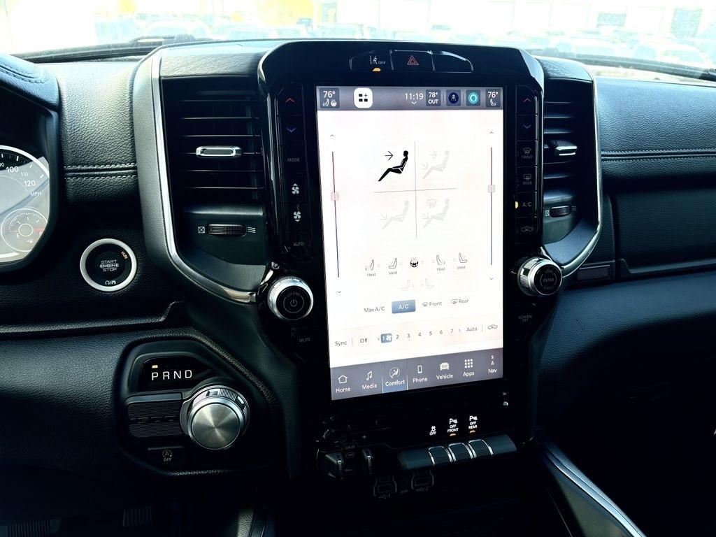 RAM 1500 Laramie Crew Cab SWB 2WD 2026