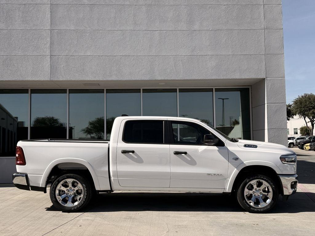 RAM 1500 Big Horn Crew Cab SWB 4WD 2026