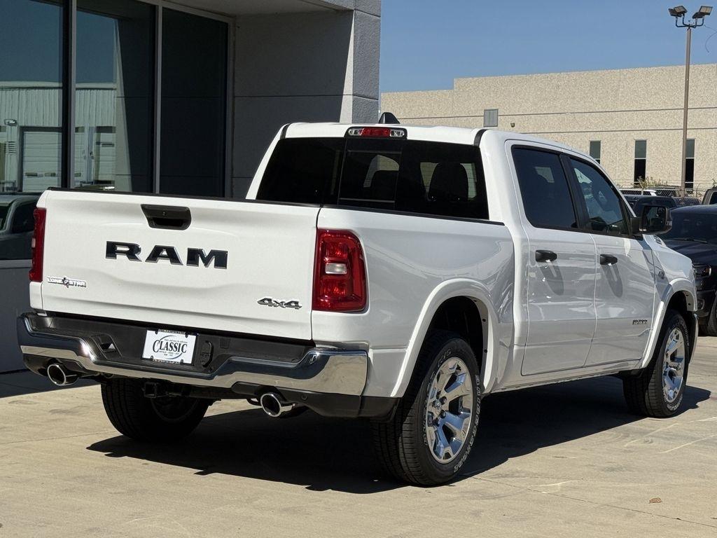 RAM 1500 Big Horn Crew Cab SWB 4WD 2026