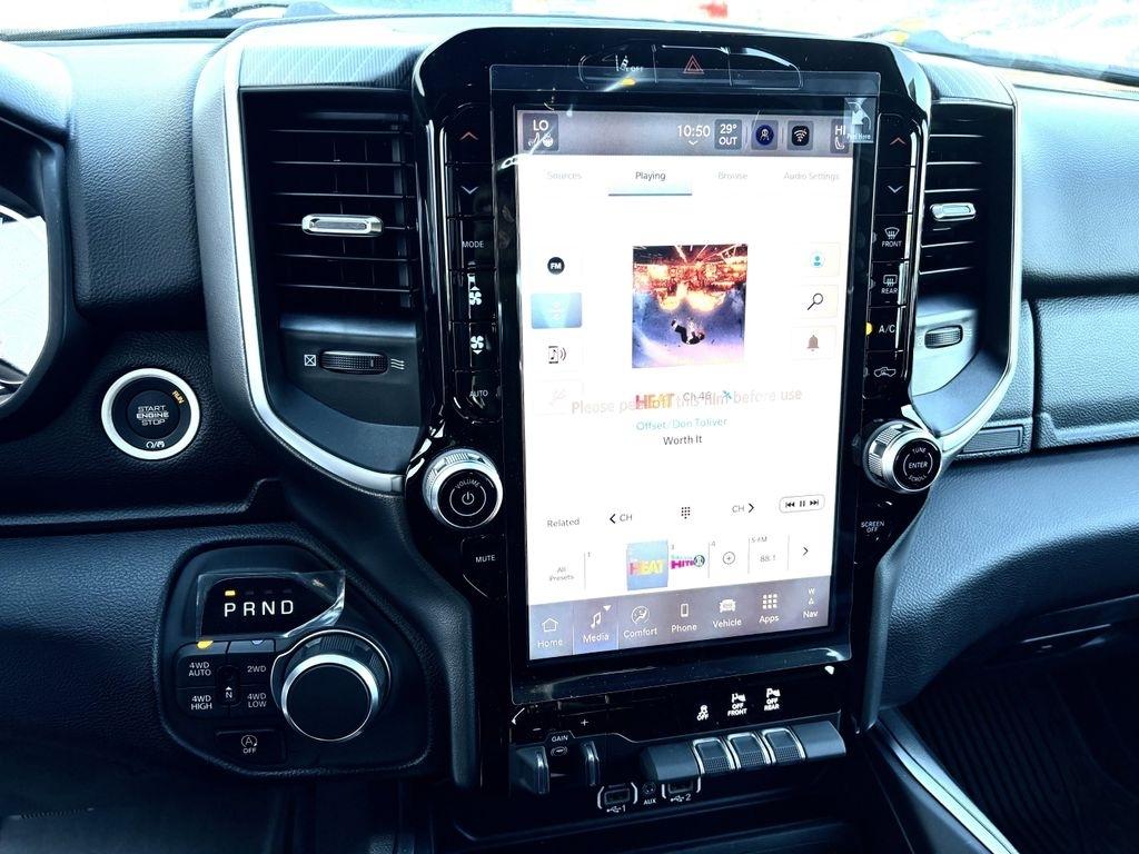 RAM 1500 Big Horn Crew Cab SWB 4WD 2026