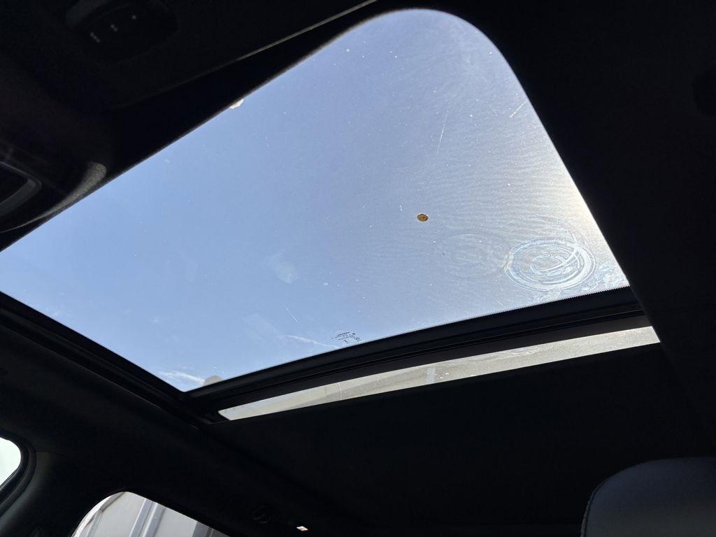 RAM 1500 Rebel Crew Cab SB 4WD 2026