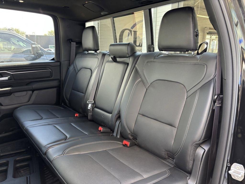 RAM 1500 Rebel Crew Cab SB 4WD 2026