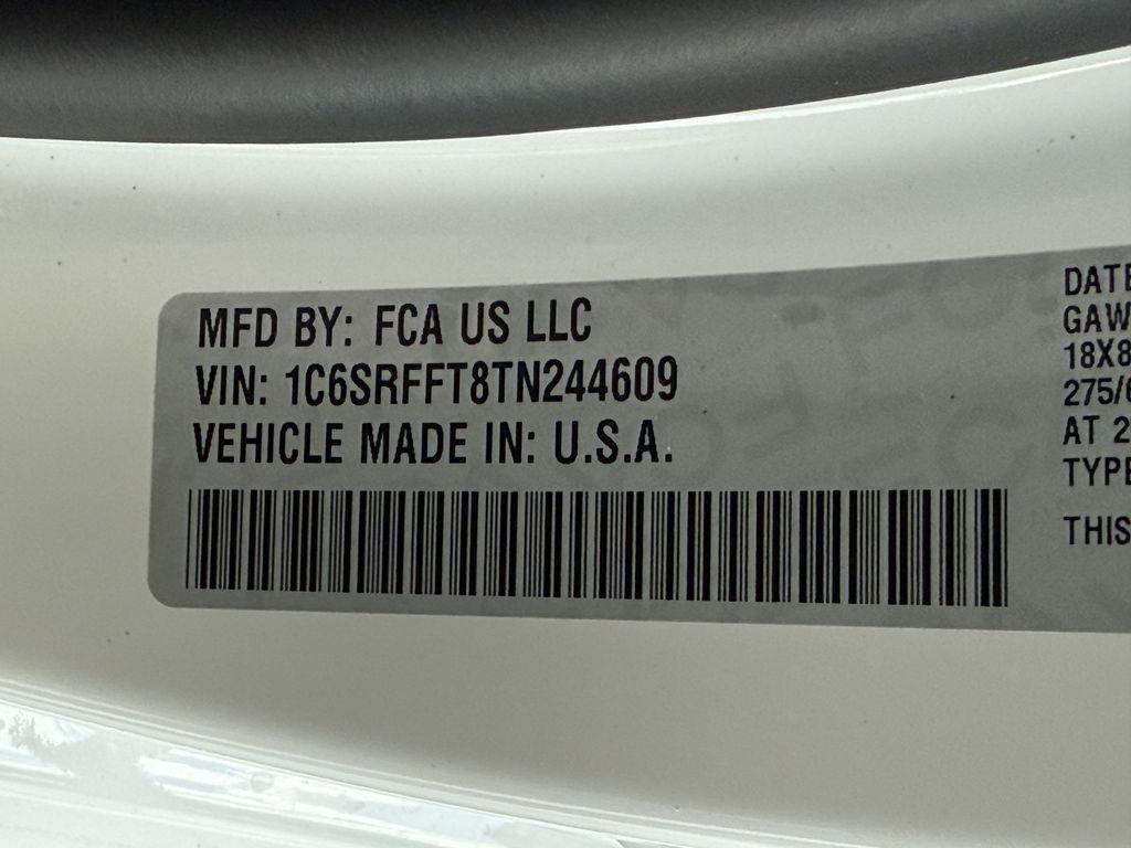 RAM 1500 Big Horn Crew Cab SWB 4WD 2026