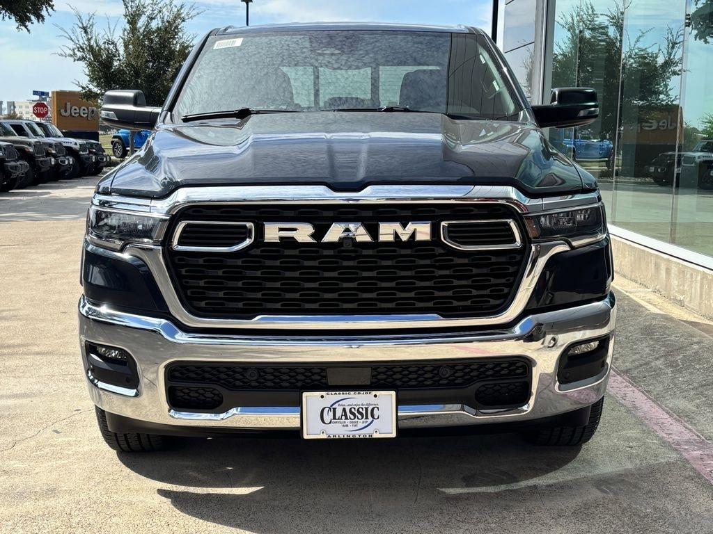 RAM 1500 Big Horn Crew Cab SWB 4WD 2026
