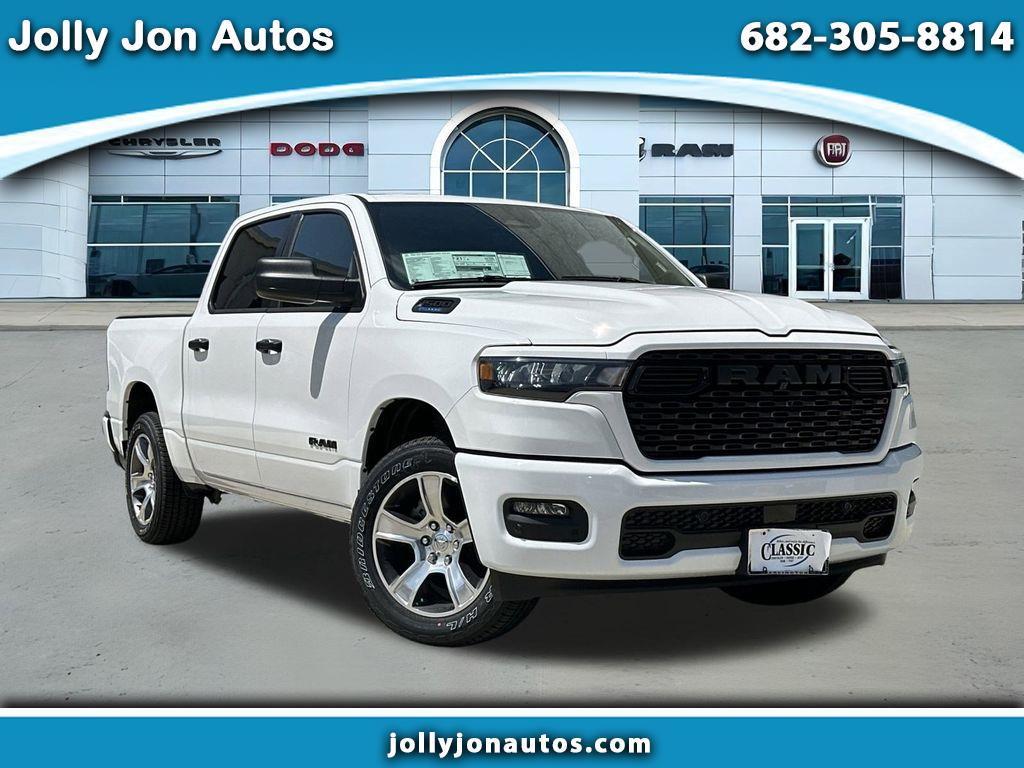 RAM 1500 Tradesman Crew Cab SWB 4WD 2025