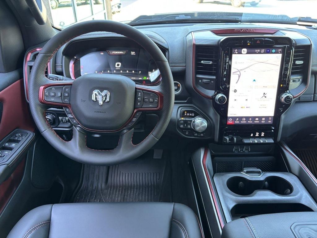 RAM 1500 Rebel Crew Cab SB 4WD 2026