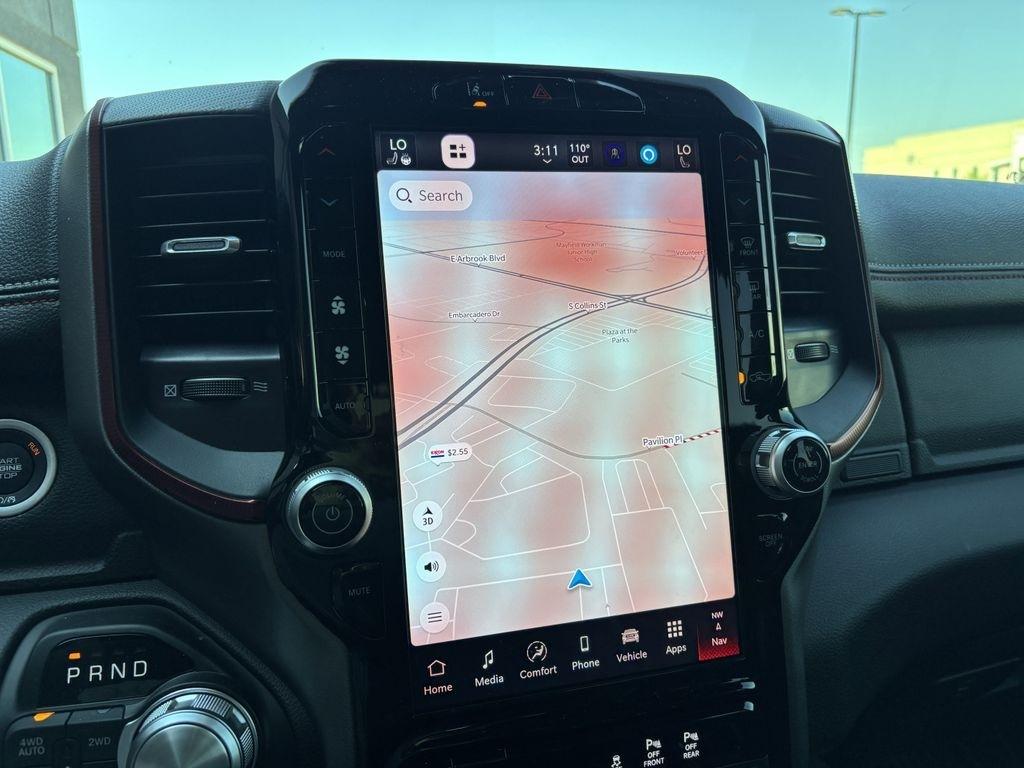 RAM 1500 Rebel Crew Cab SB 4WD 2026