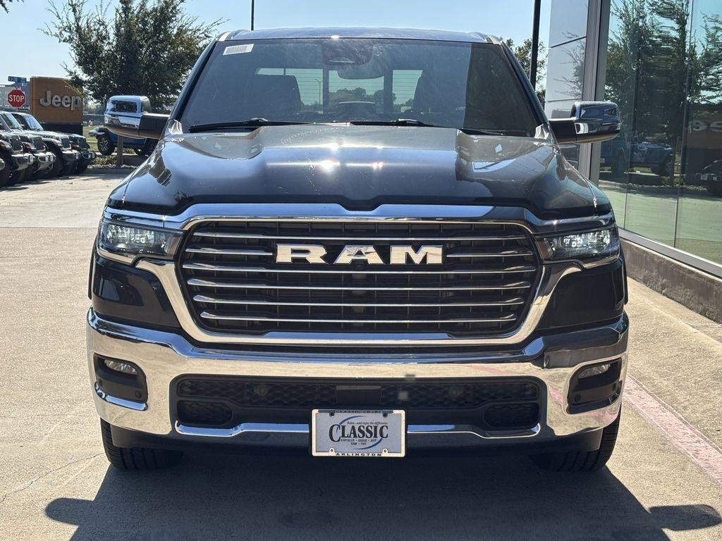 RAM 1500 Laramie Crew Cab SWB 2WD 2026