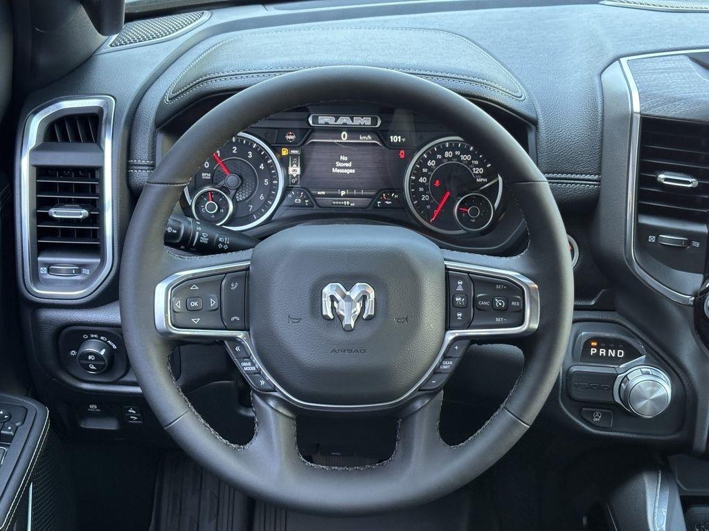 RAM 1500 Laramie Crew Cab SWB 2WD 2026