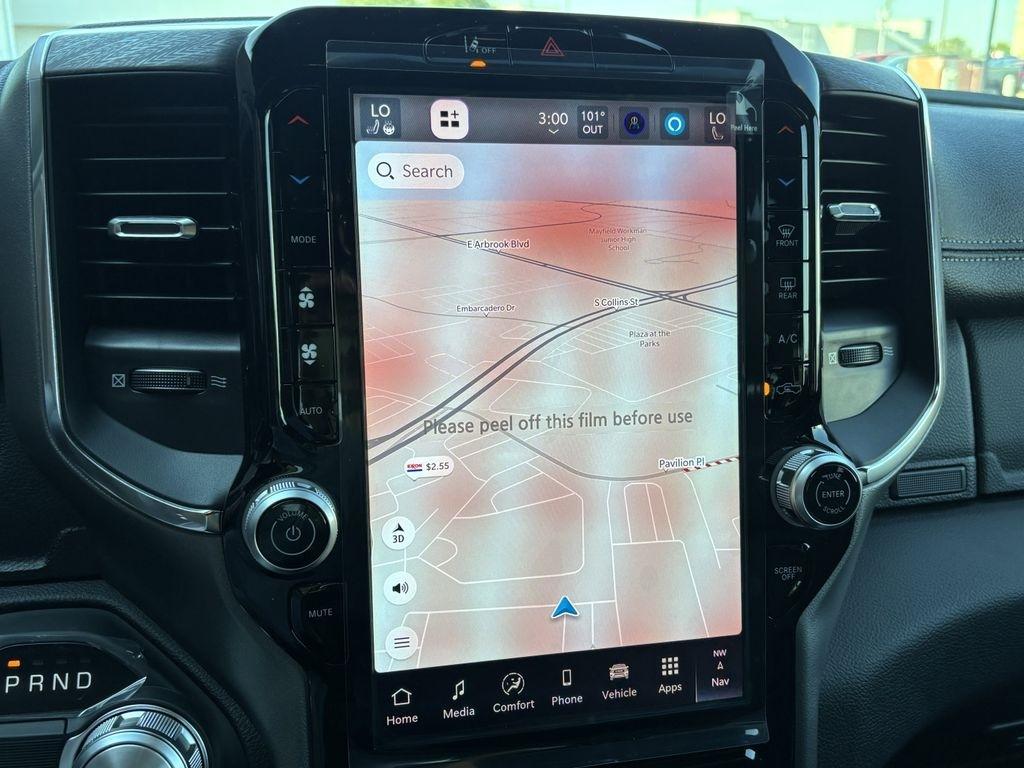 RAM 1500 Laramie Crew Cab SWB 2WD 2026