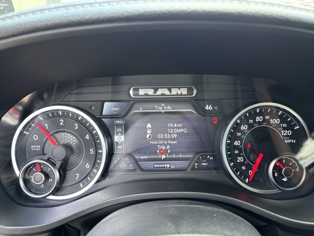 RAM 1500 Laramie Crew Cab SWB 2WD 2026