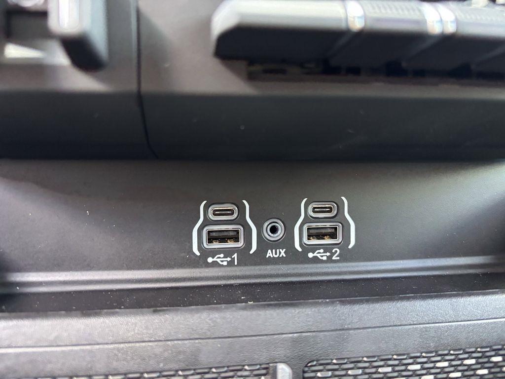 RAM 1500 Laramie Crew Cab SWB 2WD 2026