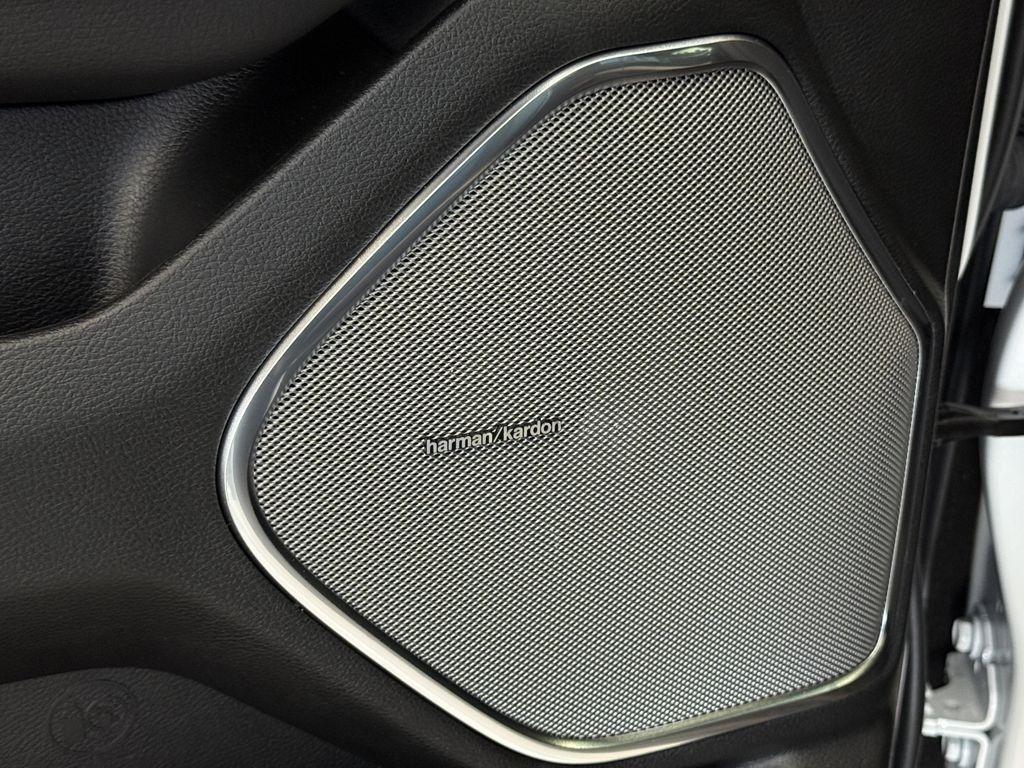 RAM 1500 Laramie Crew Cab SWB 4WD 2026