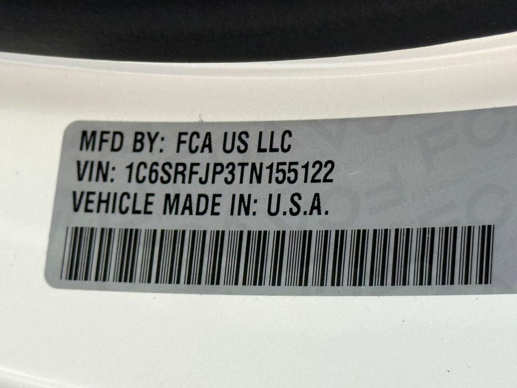 RAM 1500 Laramie Crew Cab SWB 4WD 2026