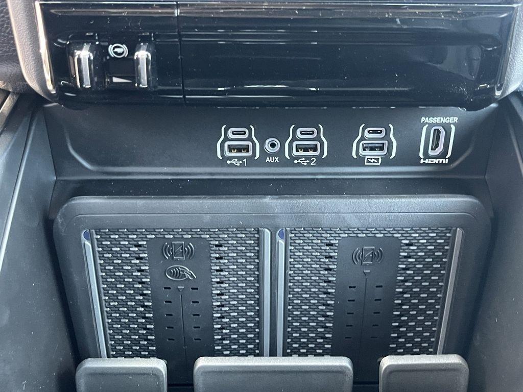 RAM 1500 Laramie Crew Cab SWB 2WD 2026