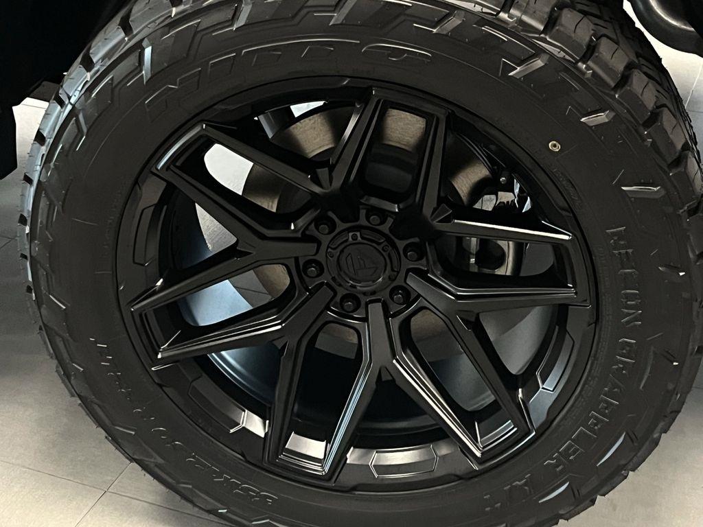 RAM 1500 Big Horn Crew Cab SWB 4WD 2025