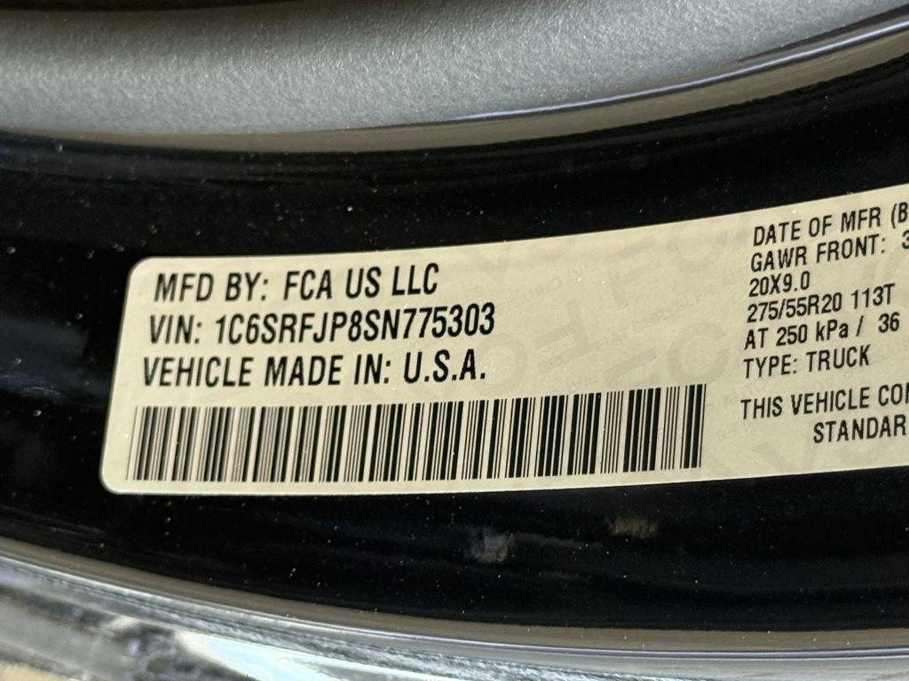 RAM 1500 Laramie Crew Cab SWB 4WD 2025