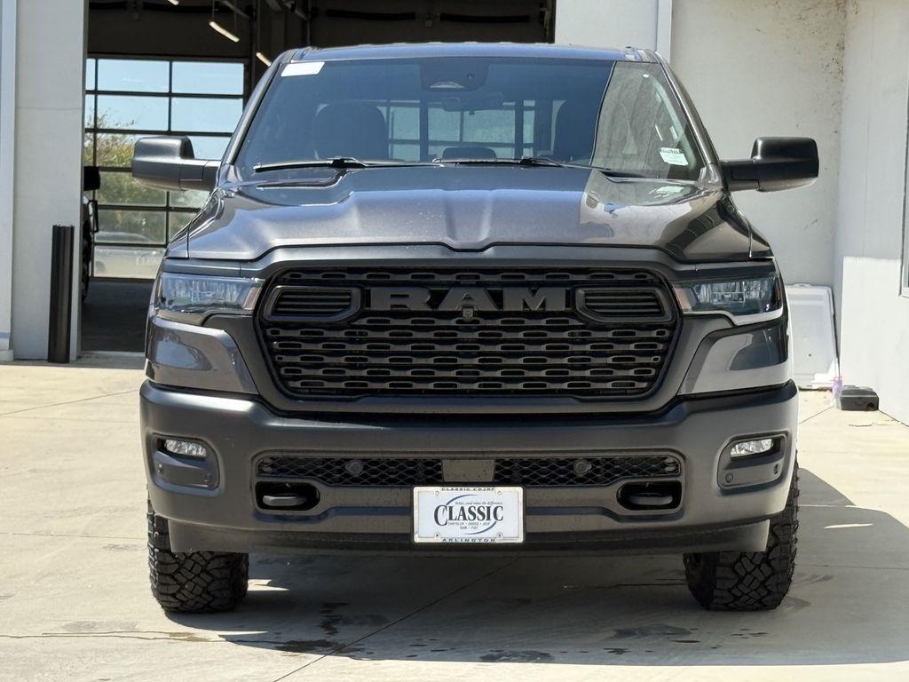 RAM 1500 Tradesman Crew Cab SWB 4WD 2025