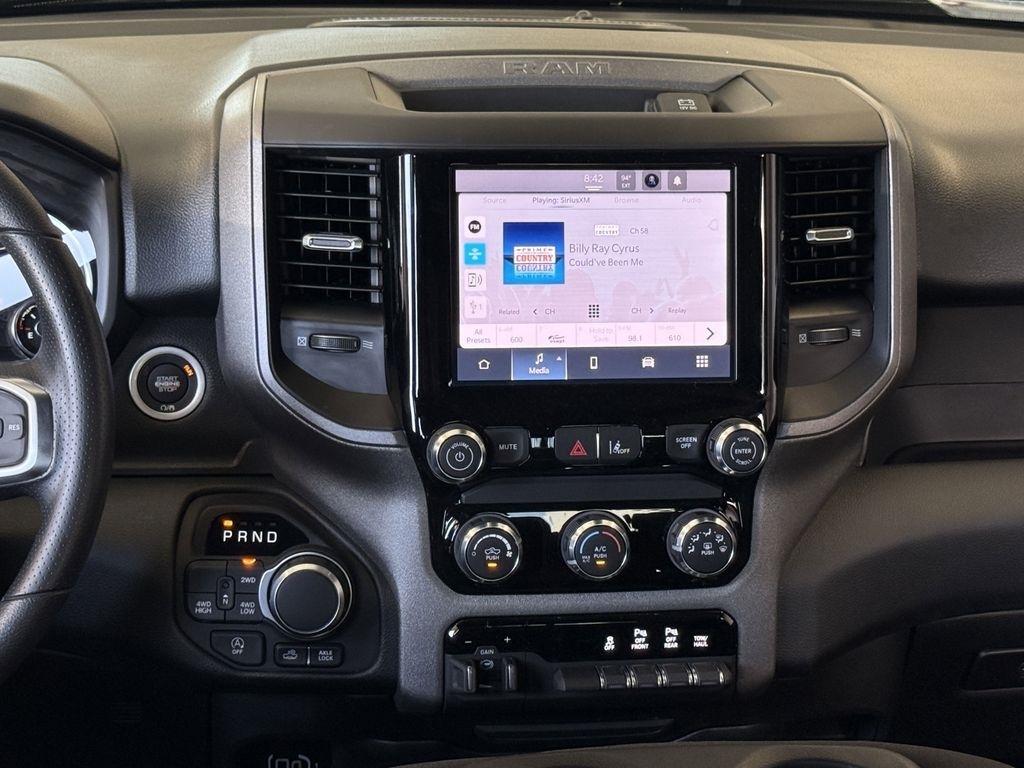 RAM 1500 Tradesman Crew Cab SWB 4WD 2025